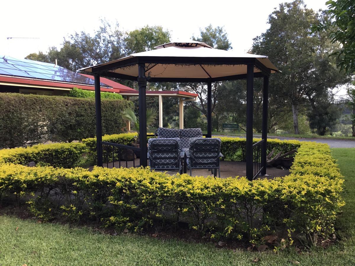 Tropical Coast Retreat - Pet Friendly - Adult Only Pensionat Kingscliff Eksteriør billede